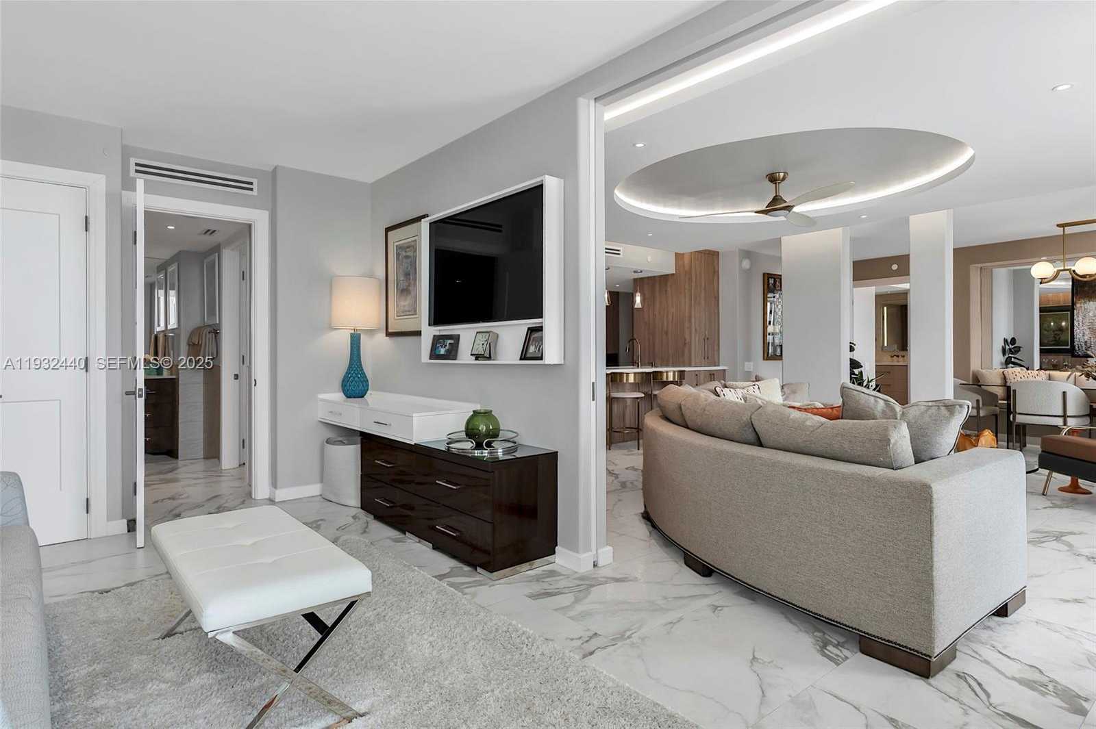 Small Image of 9 ISLAND AVE #2104, Miami Beach Number 26