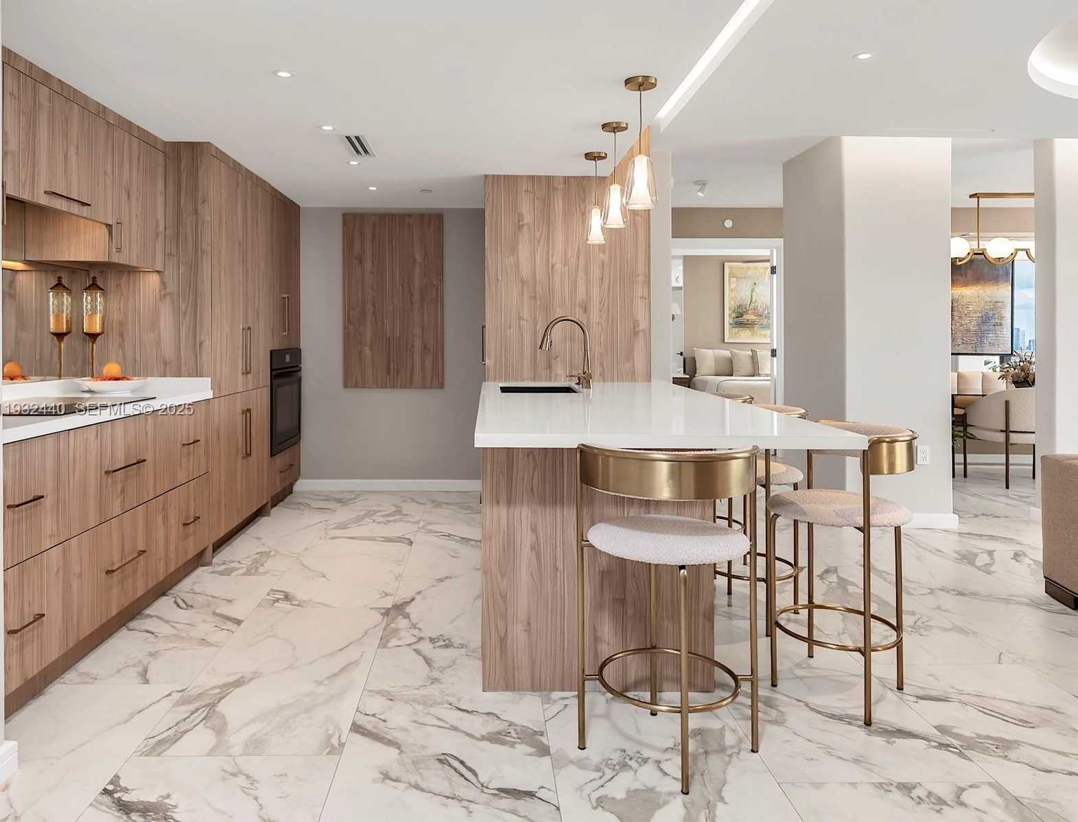 Small Image of 9 ISLAND AVE #2104, Miami Beach Number 3