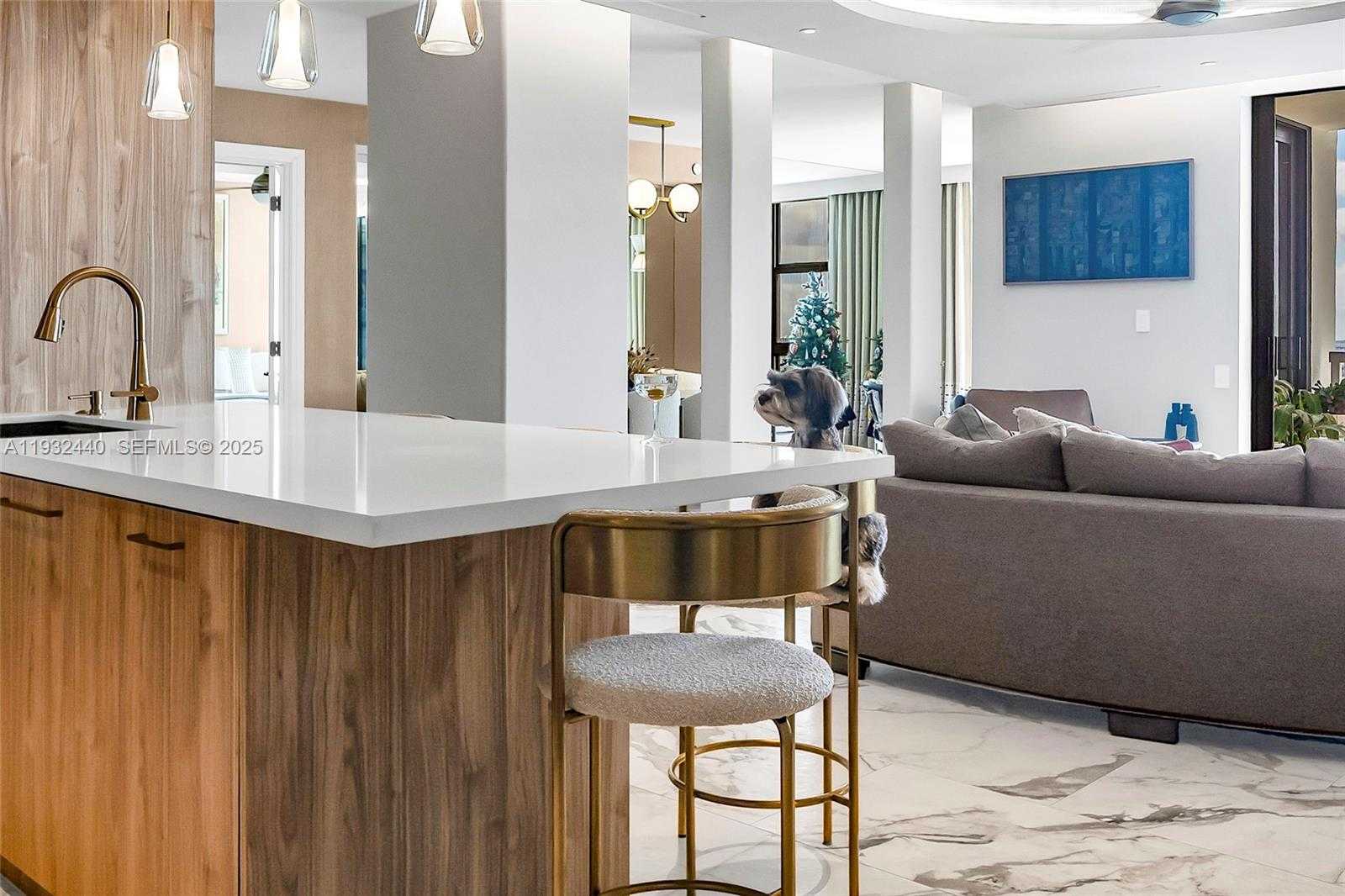 Small Image of 9 ISLAND AVE #2104, Miami Beach Number 37