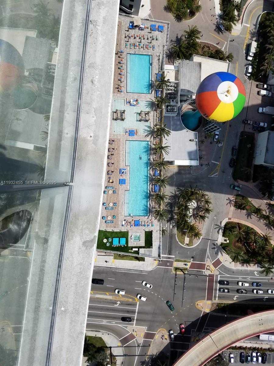 Small Image of 4111 SOUTH OCEAN DR #MPH09, Hollywood Number 14