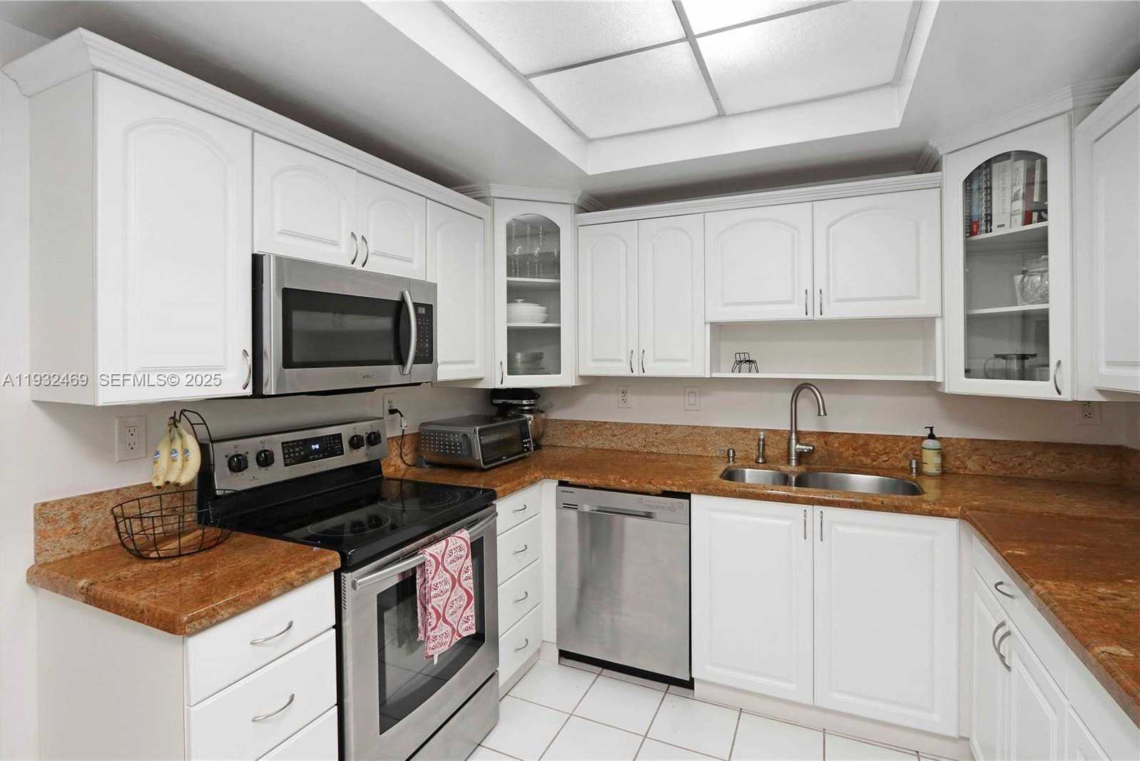 Small Image of 9805 NORTH WEST 52ND ST #102, Doral Number 10