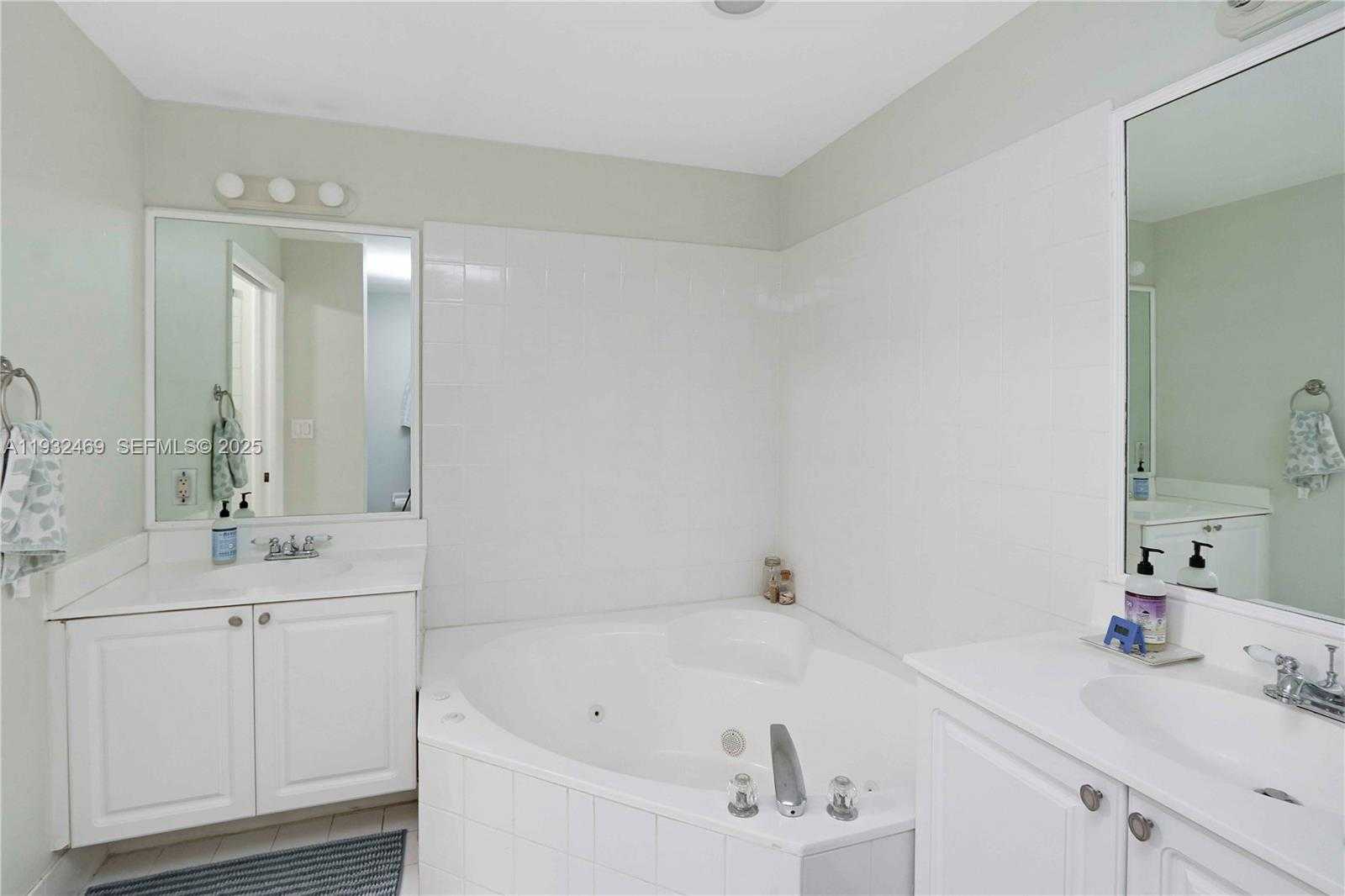 Small Image of 9805 NORTH WEST 52ND ST #102, Doral Number 20