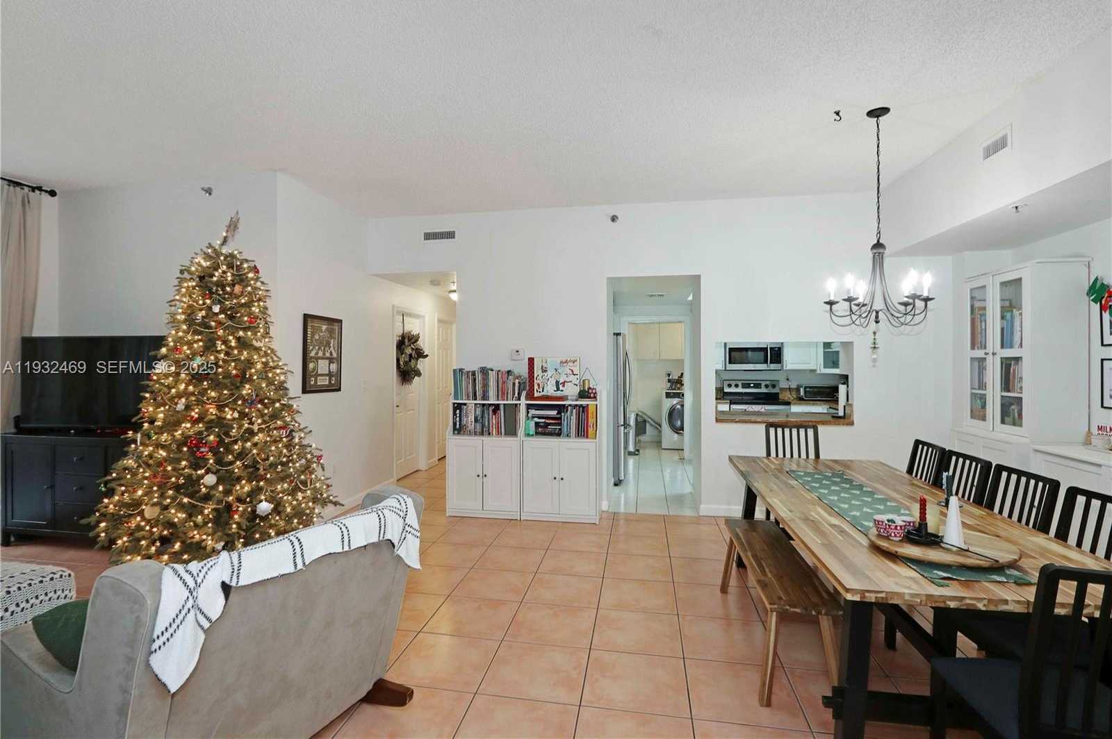 Small Image of 9805 NORTH WEST 52ND ST #102, Doral Number 3