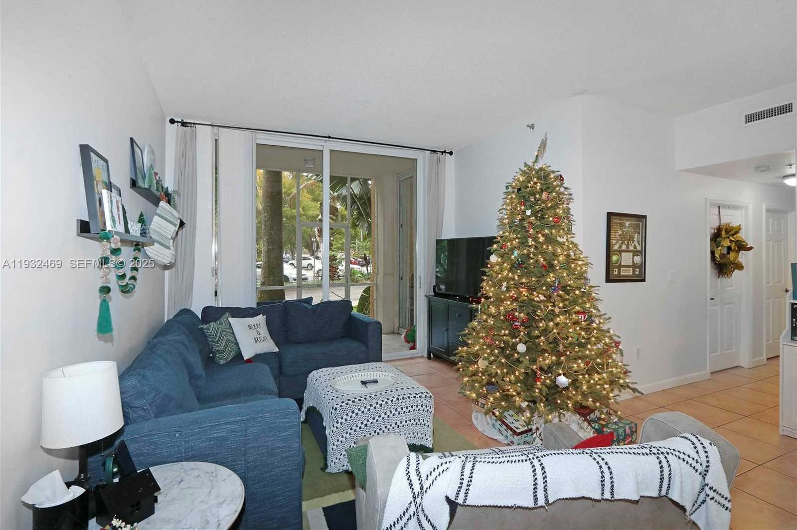 Small Image of 9805 NORTH WEST 52ND ST #102, Doral Number 6