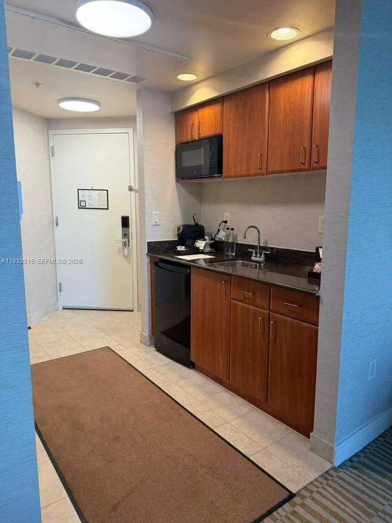 Small Image of 18001 COLLINS AVE #1006, Sunny Isles Beach Number 17