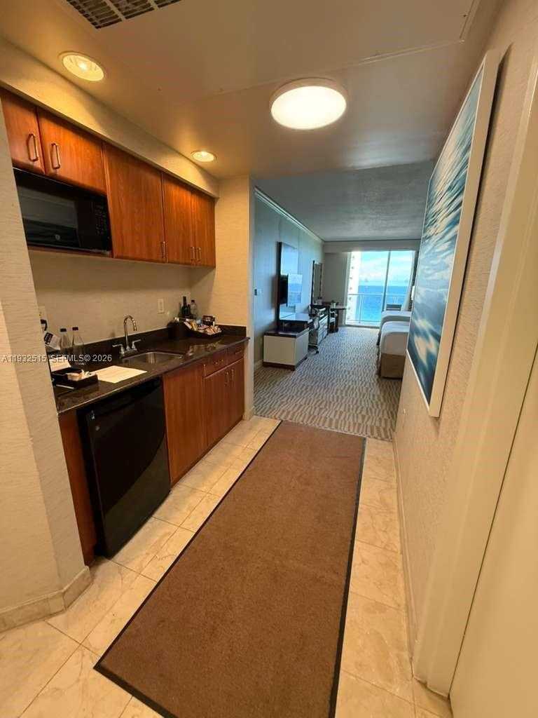 Small Image of 18001 COLLINS AVE #1006, Sunny Isles Beach Number 29