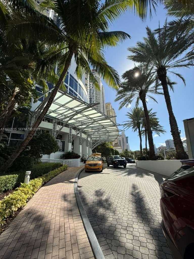 Small Image of 18001 COLLINS AVE #1006, Sunny Isles Beach Number 3