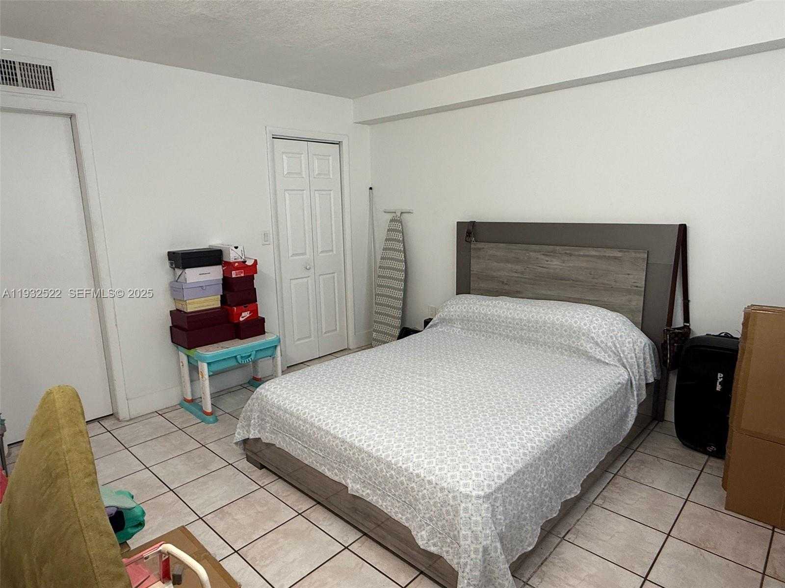 Small Image of 11800 SOUTH WEST 18TH ST #126-4, Miami Number 5
