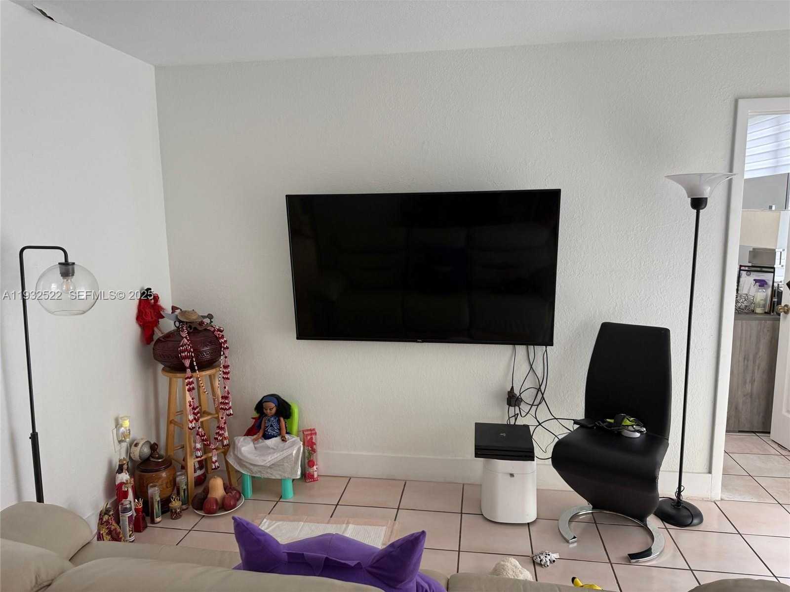 Small Image of 11800 SOUTH WEST 18TH ST #126-4, Miami Number 7