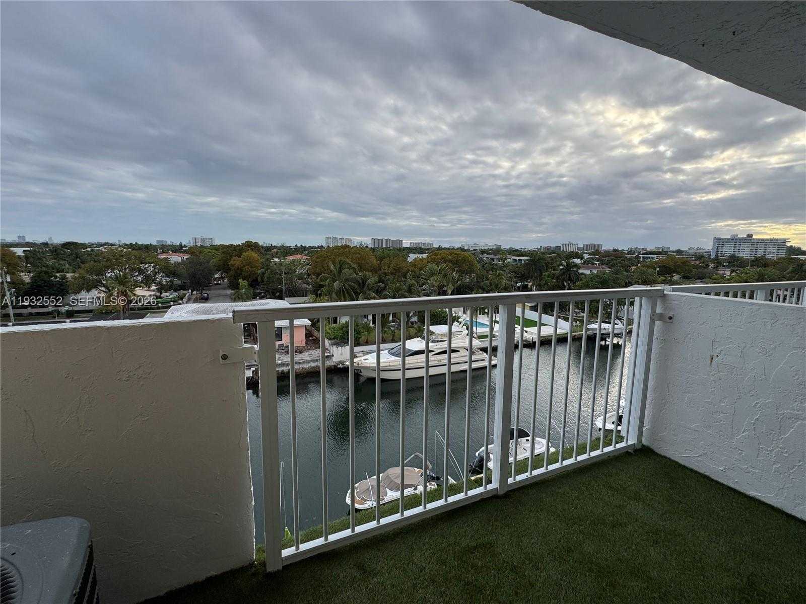 Small Image of 2020 NORTH EAST 135TH ST #607, North Miami Number 18