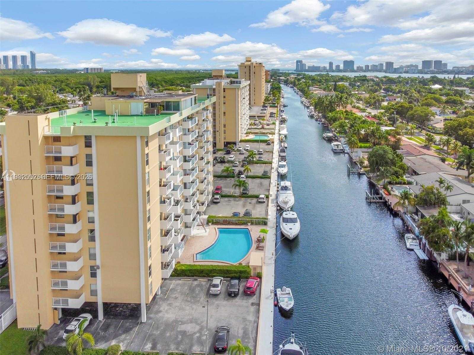 Small Image of 2020 NORTH EAST 135TH ST #607, North Miami Number 32