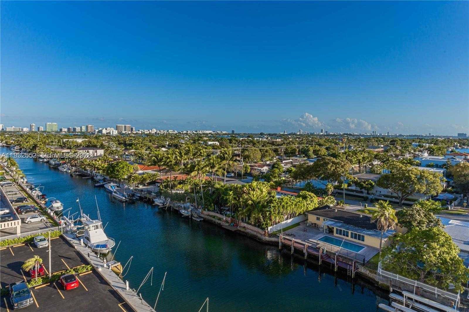 Small Image of 2020 NORTH EAST 135TH ST #607, North Miami Number 41