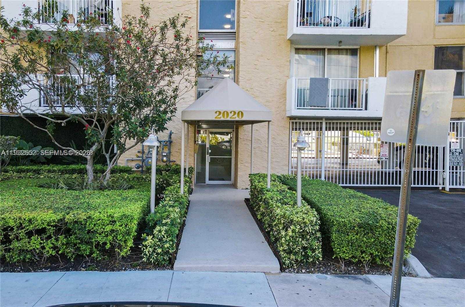 Small Image of 2020 NORTH EAST 135TH ST #607, North Miami Number 44