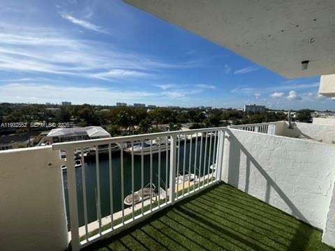 Small Image of 2020 NORTH EAST 135TH ST #607, North Miami Number 61