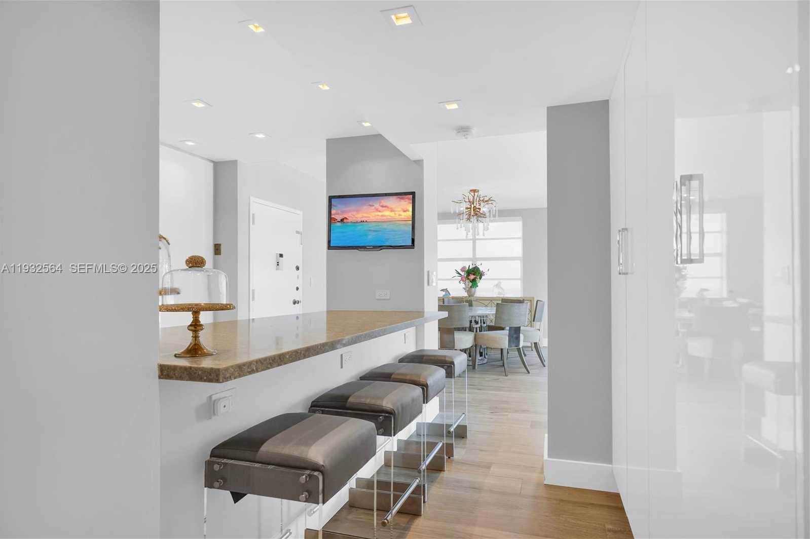 Small Image of 1985 SOUTH OCEAN DR #17F, Hallandale Beach Number 11