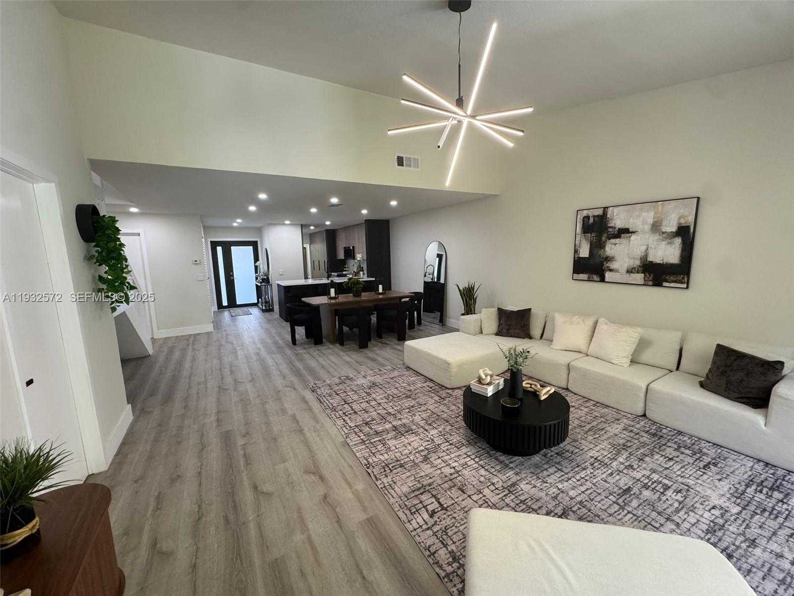 Small Image of 10109 NORTH WEST 52ND TER, Doral Number 13