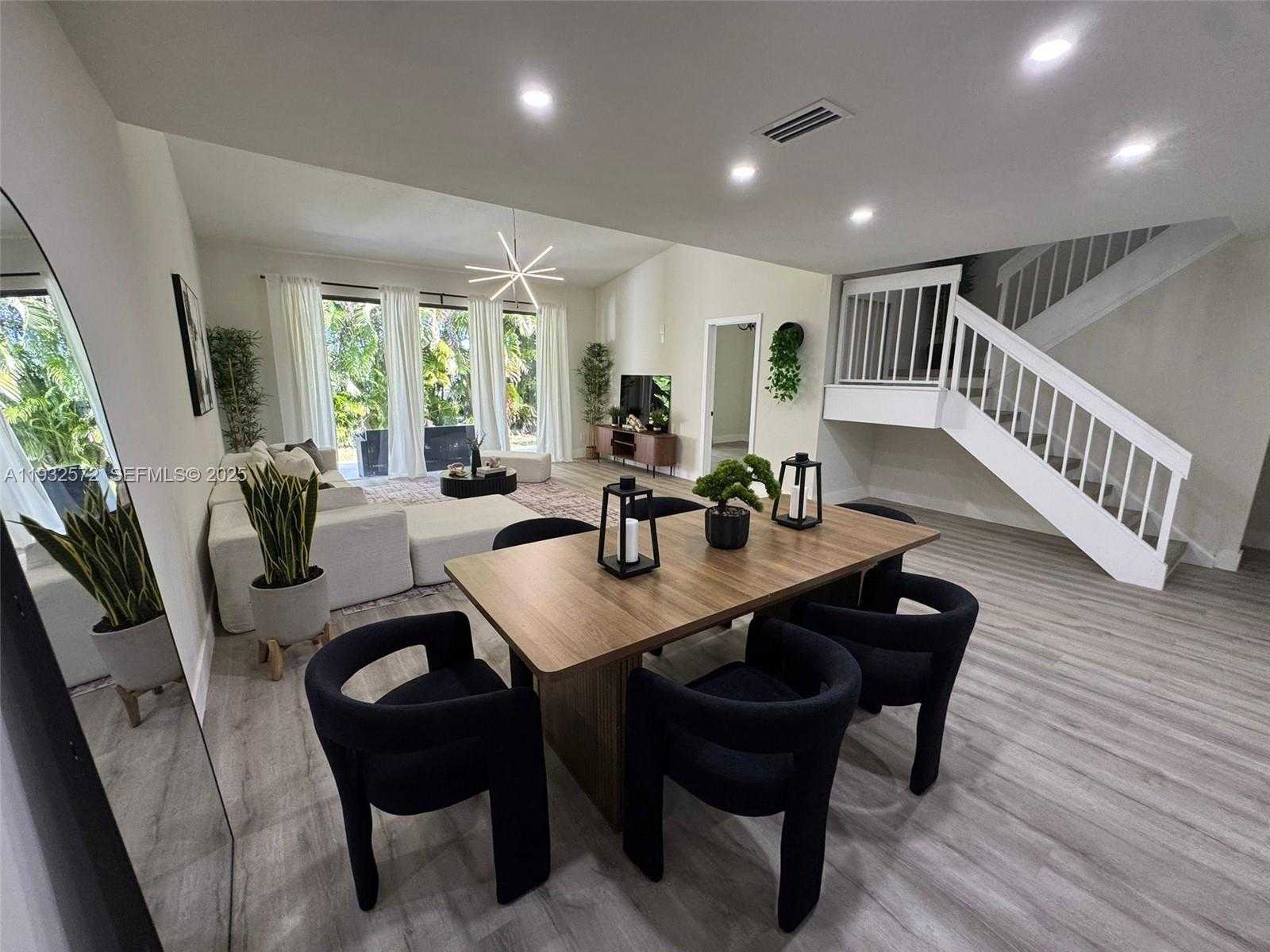 Small Image of 10109 NORTH WEST 52ND TER, Doral Number 16