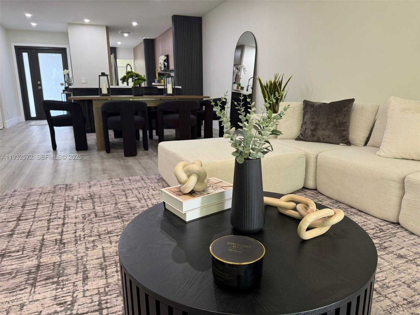 Small Image of 10109 NORTH WEST 52ND TER, Doral Number 22