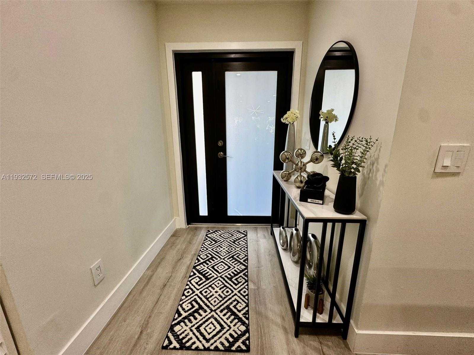 Small Image of 10109 NORTH WEST 52ND TER, Doral Number 25