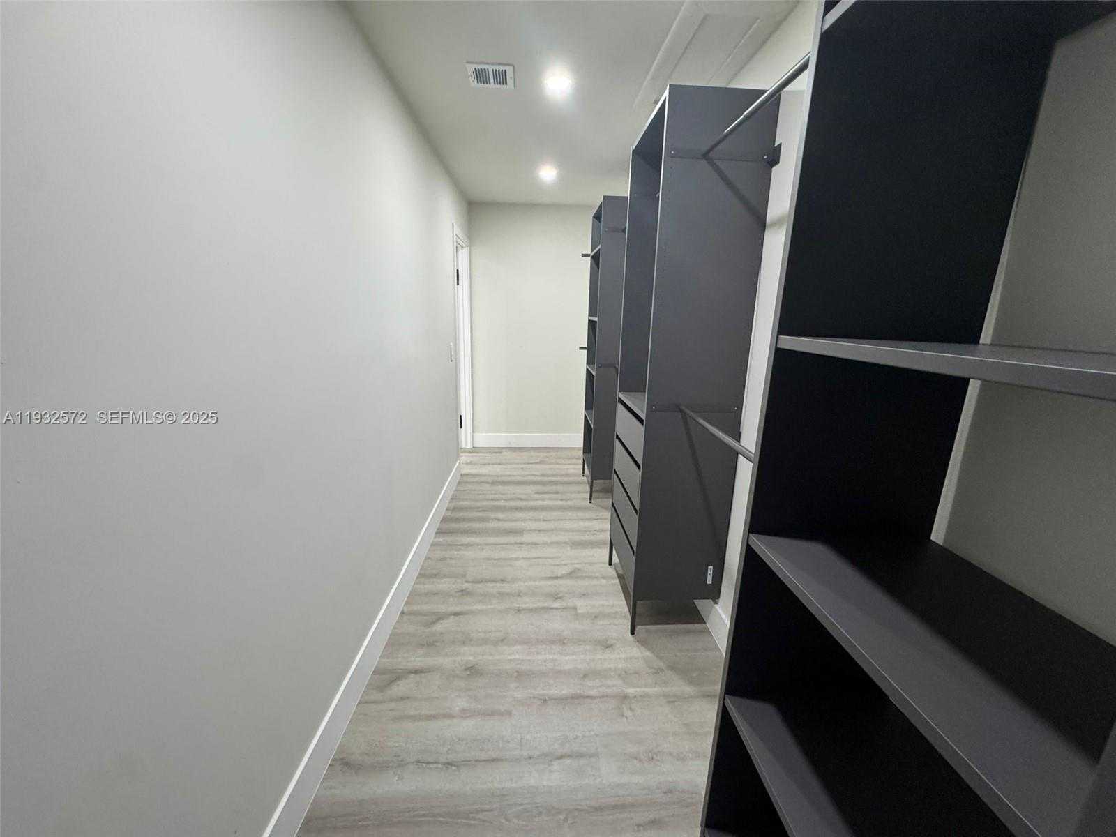 Small Image of 10109 NORTH WEST 52ND TER, Doral Number 40