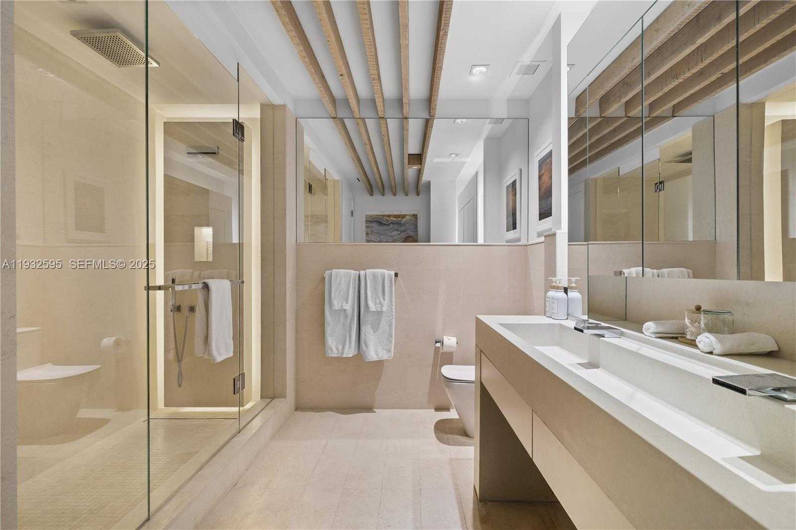 Small Image of 102 24TH ST #PH-1706, Miami Beach Number 25