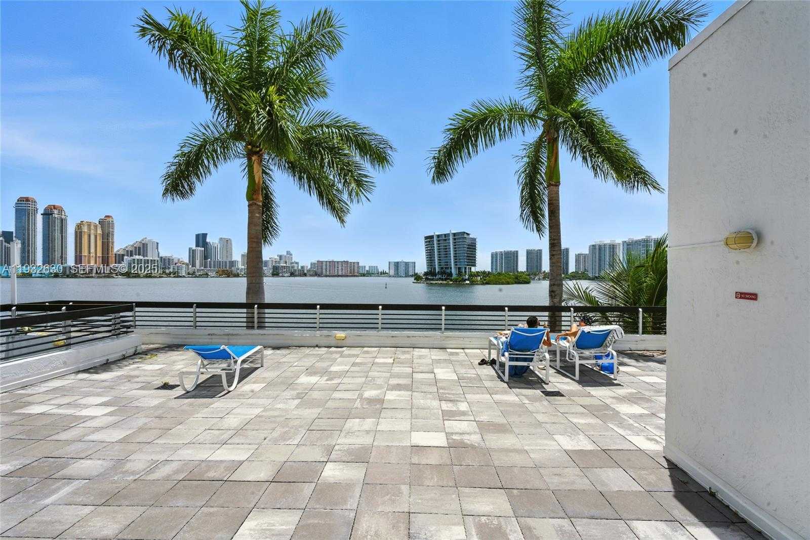 Small Image of 3600 MYSTIC POINTE DR #305, Aventura Number 22