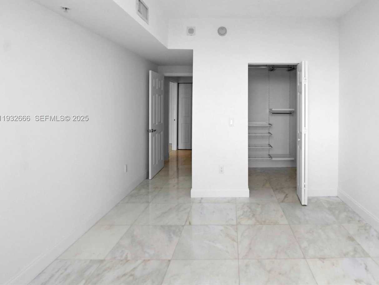 Small Image of 888 SOUTH DOUGLAS RD #1203, Coral Gables Number 26