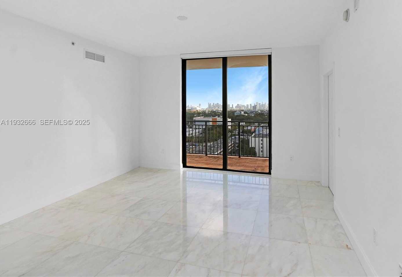 Small Image of 888 SOUTH DOUGLAS RD #1203, Coral Gables Number 7