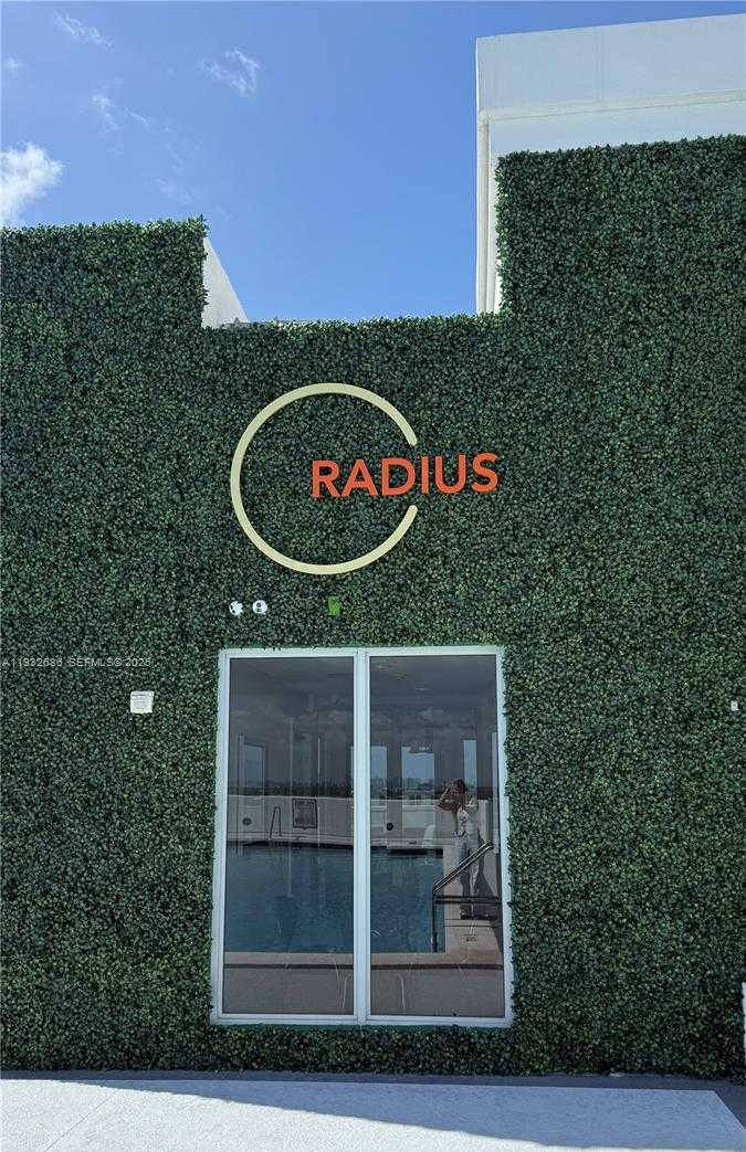 Small Image of 1830 RADIUS DR #915, Hollywood Number 17