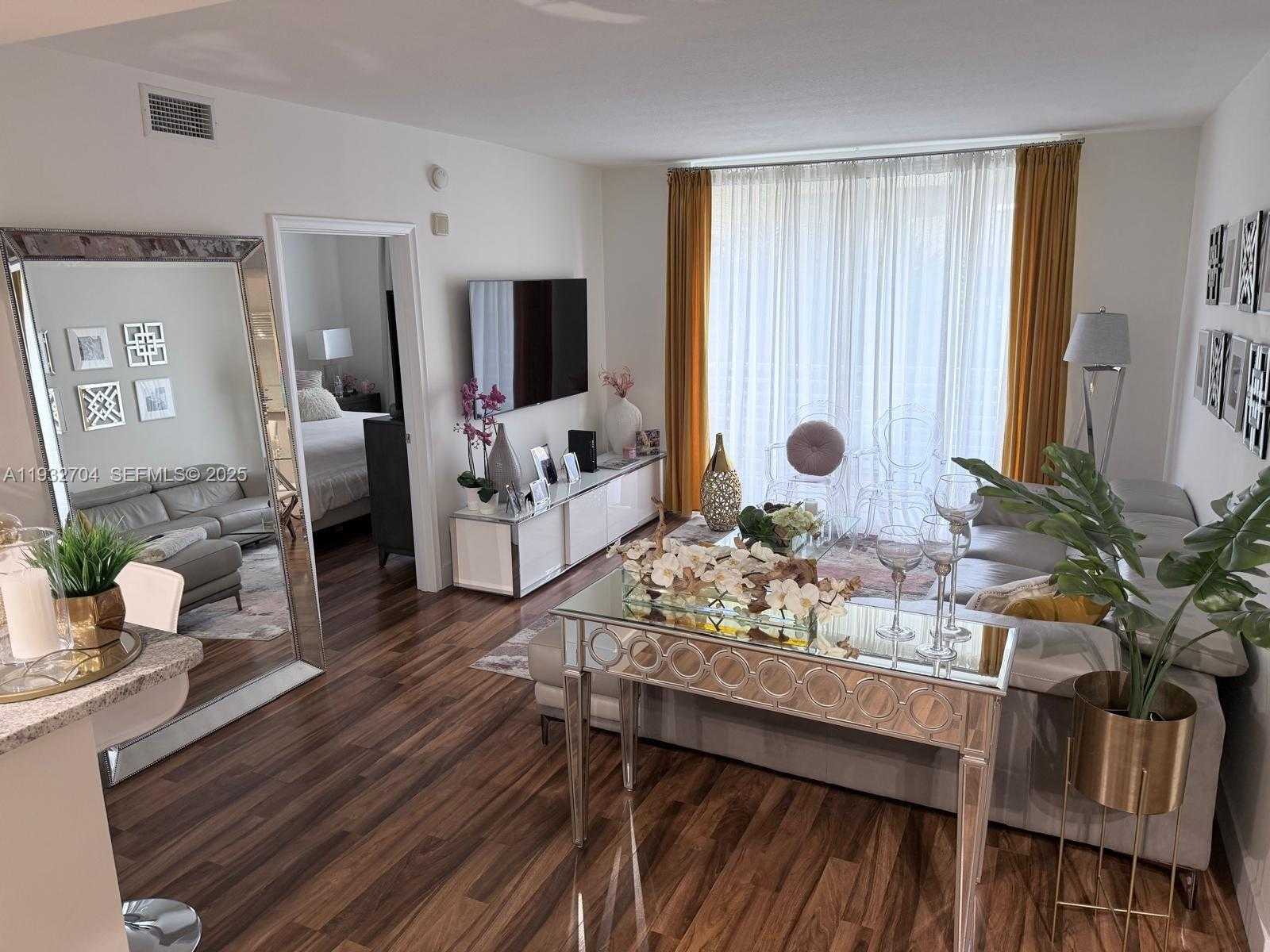 Small Image of 18800 NORTH EAST 29TH AVE #323, Aventura Number 13