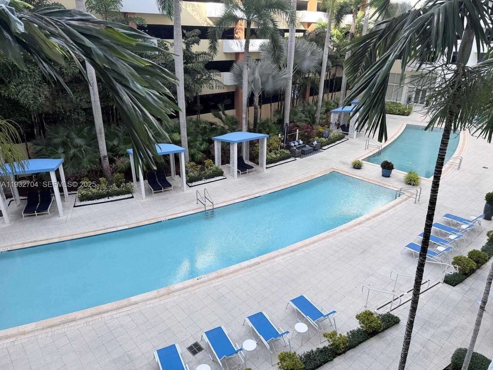 Small Image of 18800 NORTH EAST 29TH AVE #323, Aventura Number 4