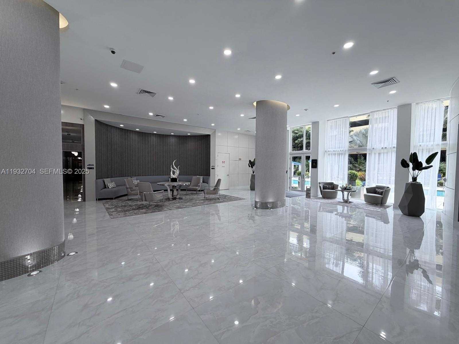 Small Image of 18800 NORTH EAST 29TH AVE #323, Aventura Number 8