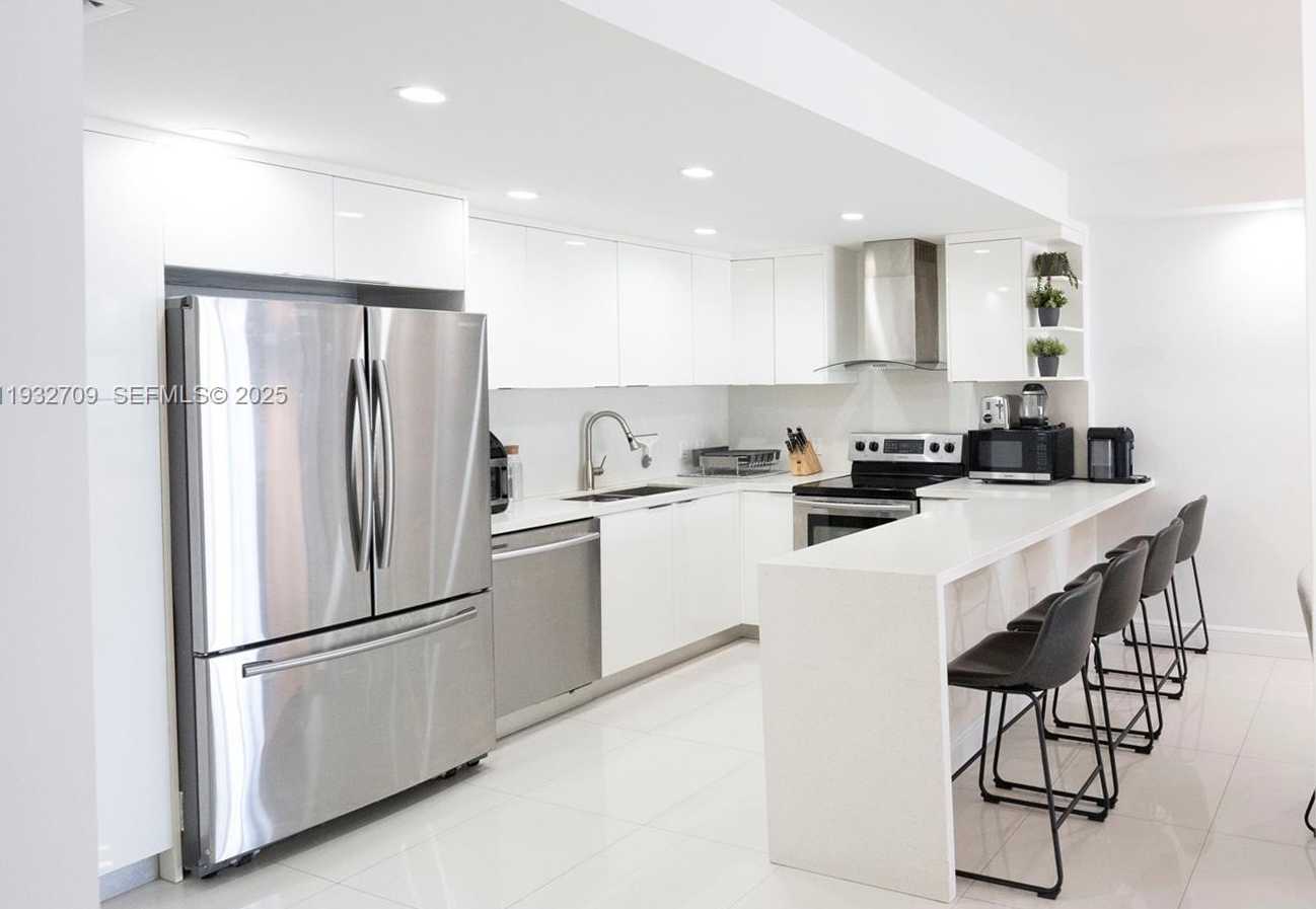 Small Image of 19380 COLLINS AVE #1003, Sunny Isles Beach Number 10