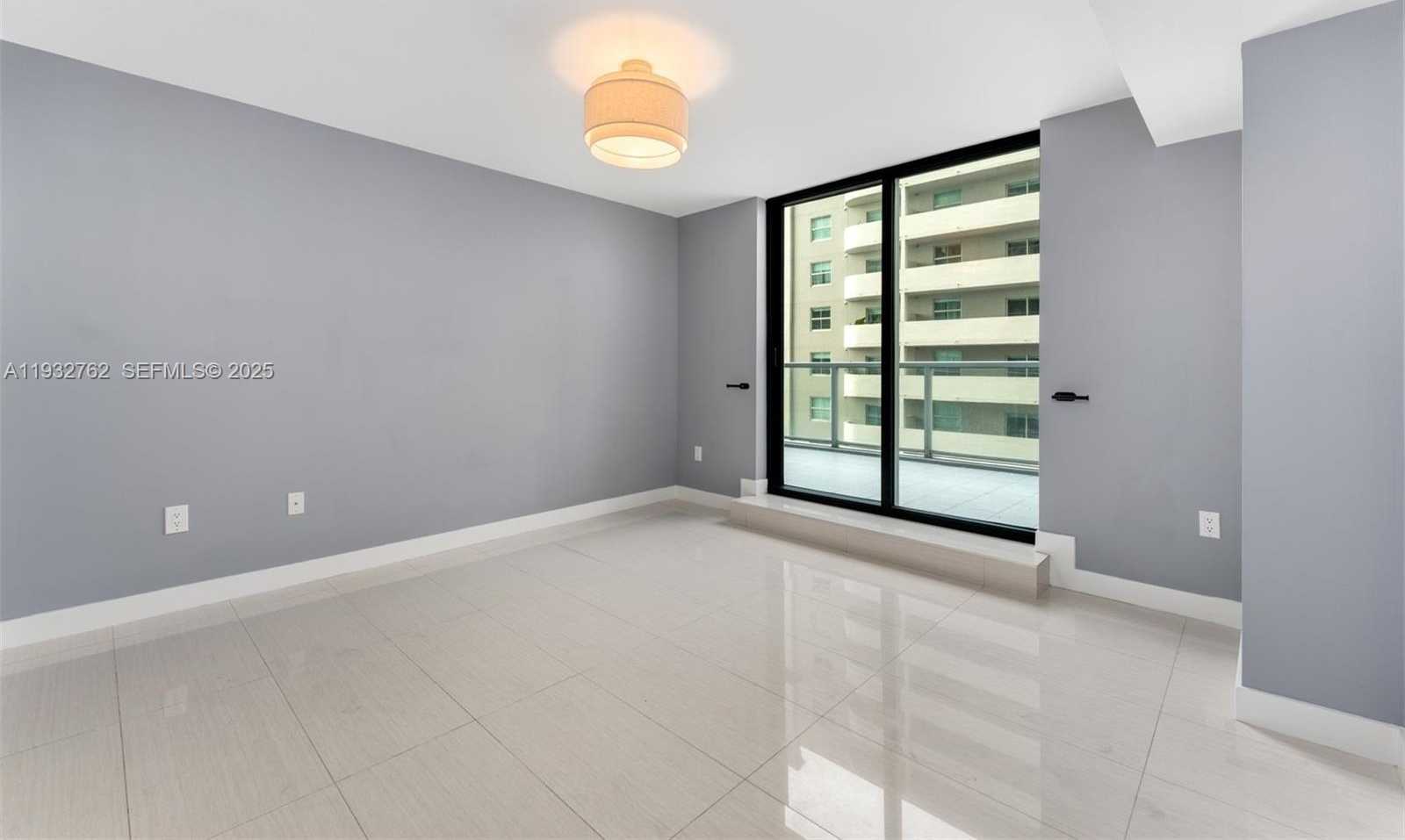 Small Image of 1111 SOUTH WEST 1ST AVE #721-N, Miami Number 23