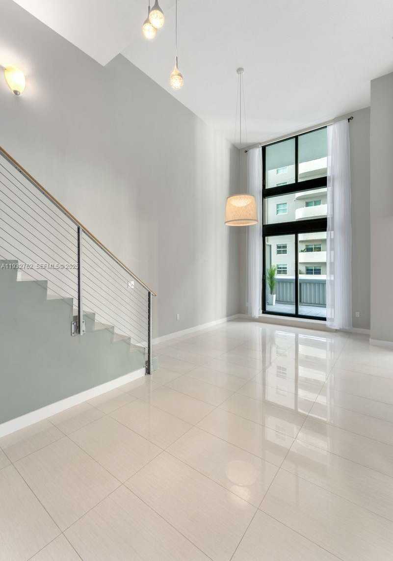 Small Image of 1111 SOUTH WEST 1ST AVE #721-N, Miami Number 3