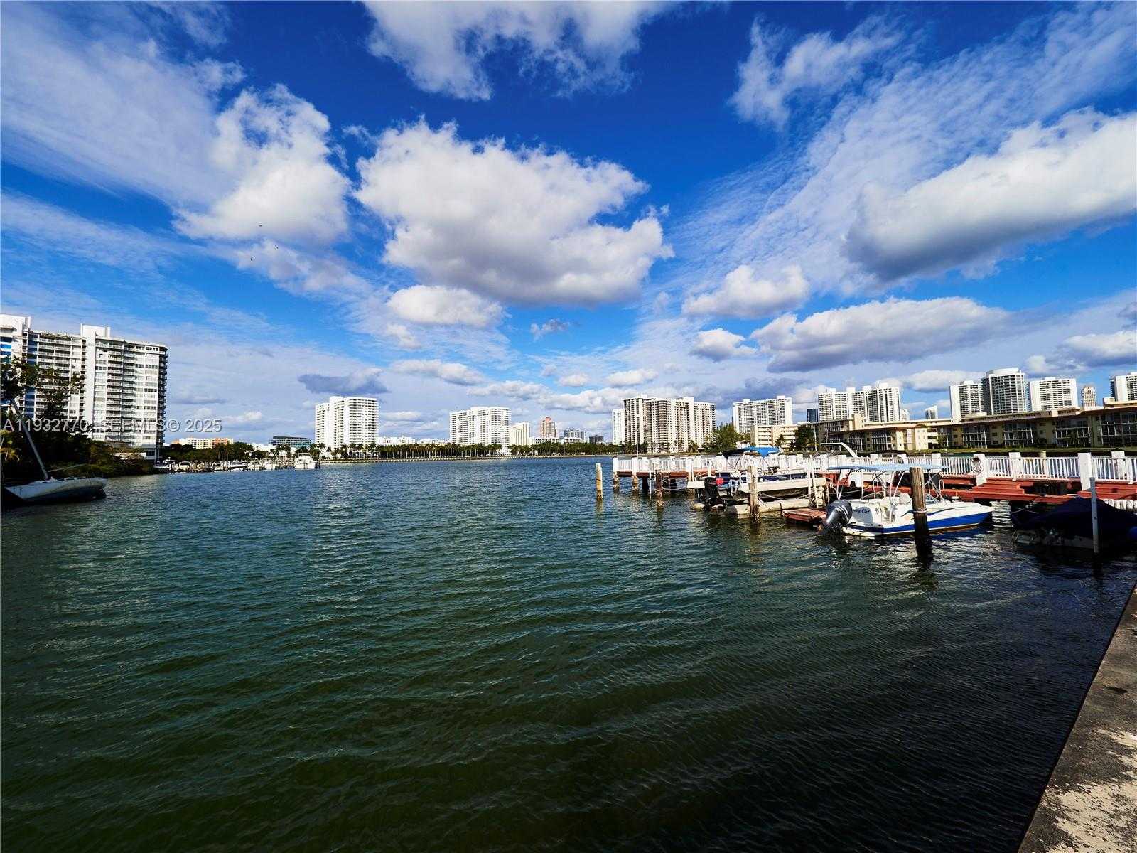 Small Image of 2861 LEONARD DR #F412, Aventura Number 35