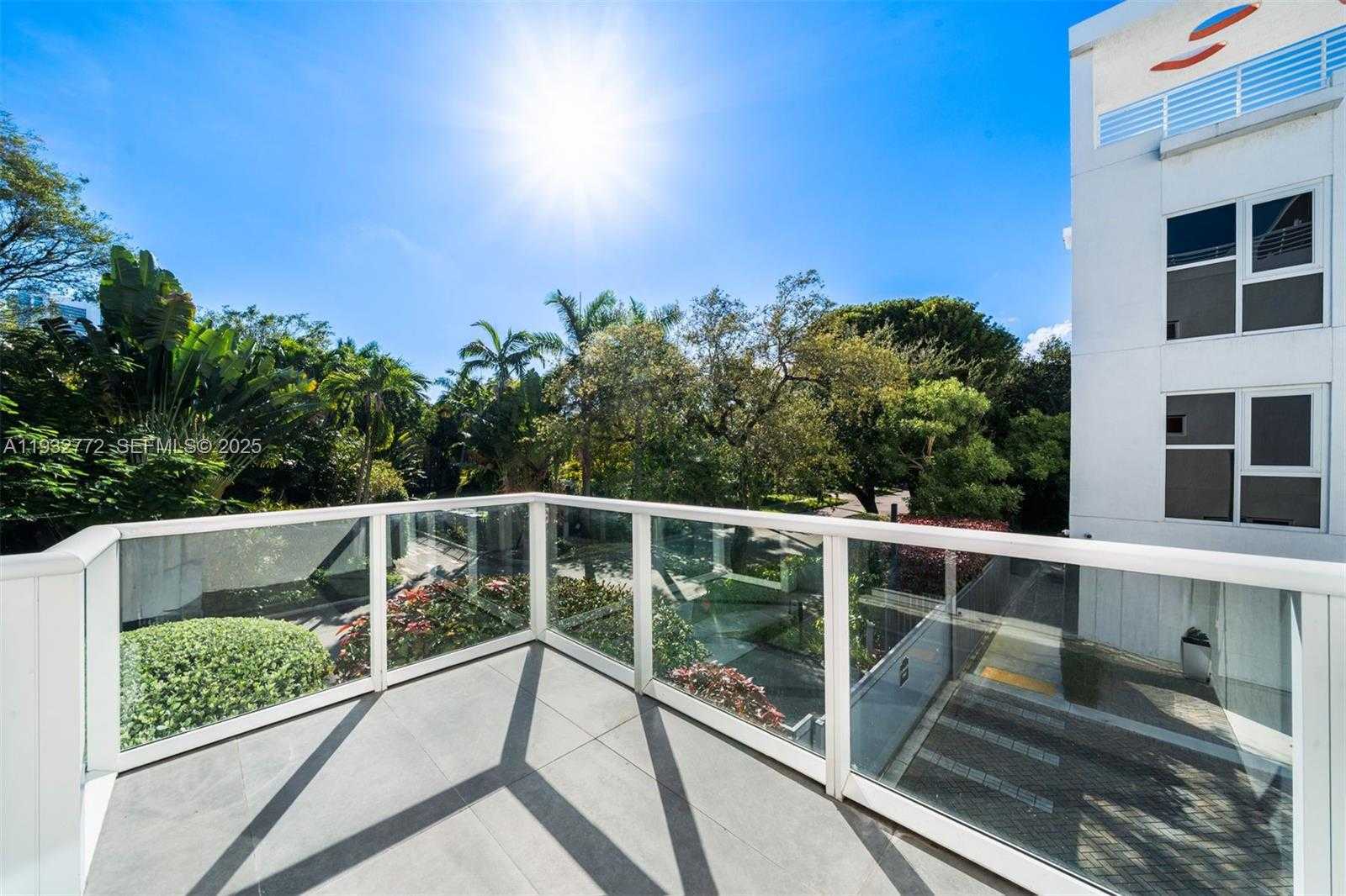 Small Image of 455 NORTH EAST 39TH ST #202, Miami Number 17