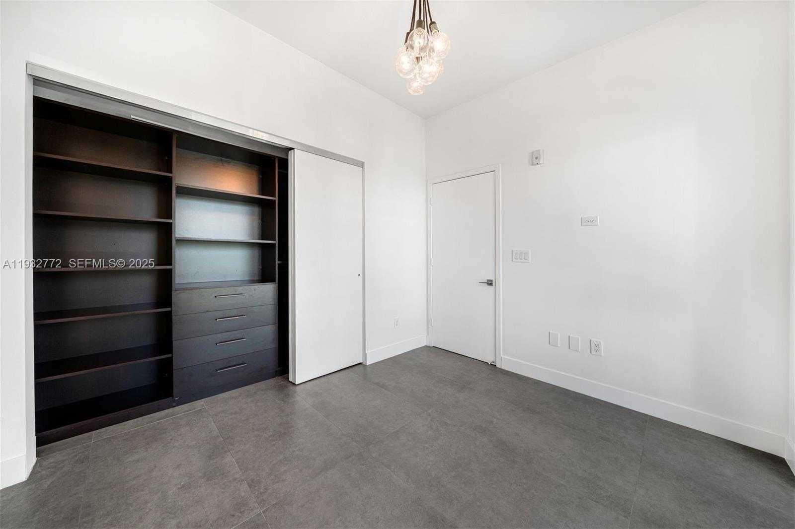Small Image of 455 NORTH EAST 39TH ST #202, Miami Number 31