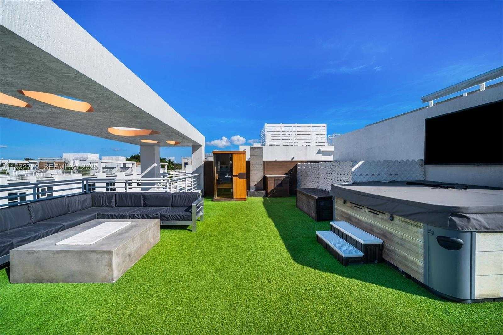 Small Image of 455 NORTH EAST 39TH ST #202, Miami Number 40