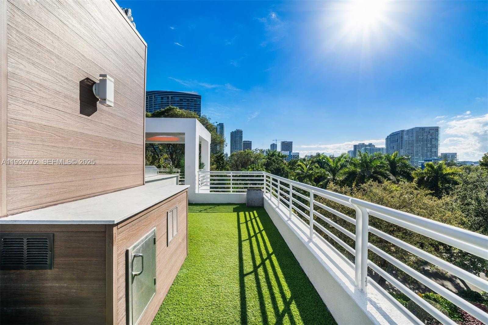 Small Image of 455 NORTH EAST 39TH ST #202, Miami Number 42