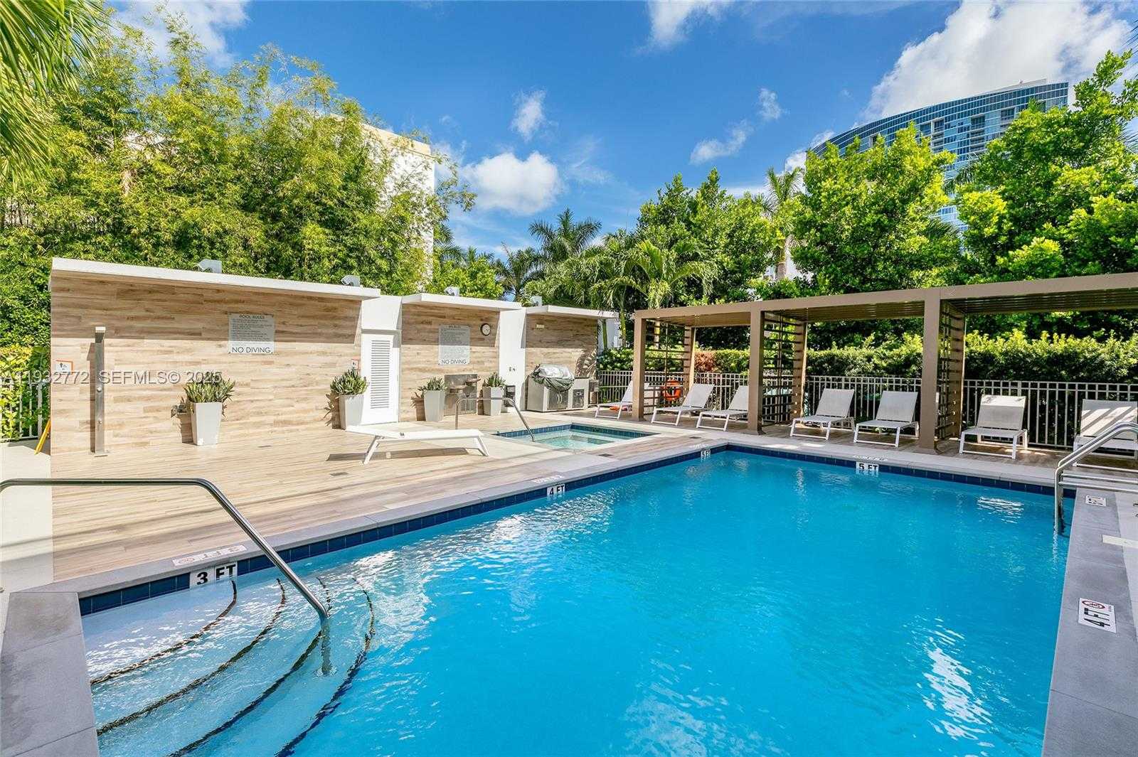 Small Image of 455 NORTH EAST 39TH ST #202, Miami Number 44