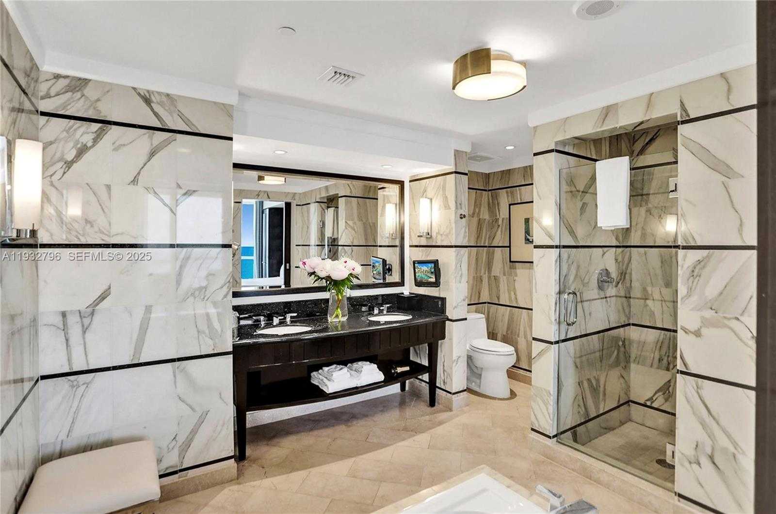 Small Image of 4391 COLLINS AVE #1514, Miami Beach Number 11