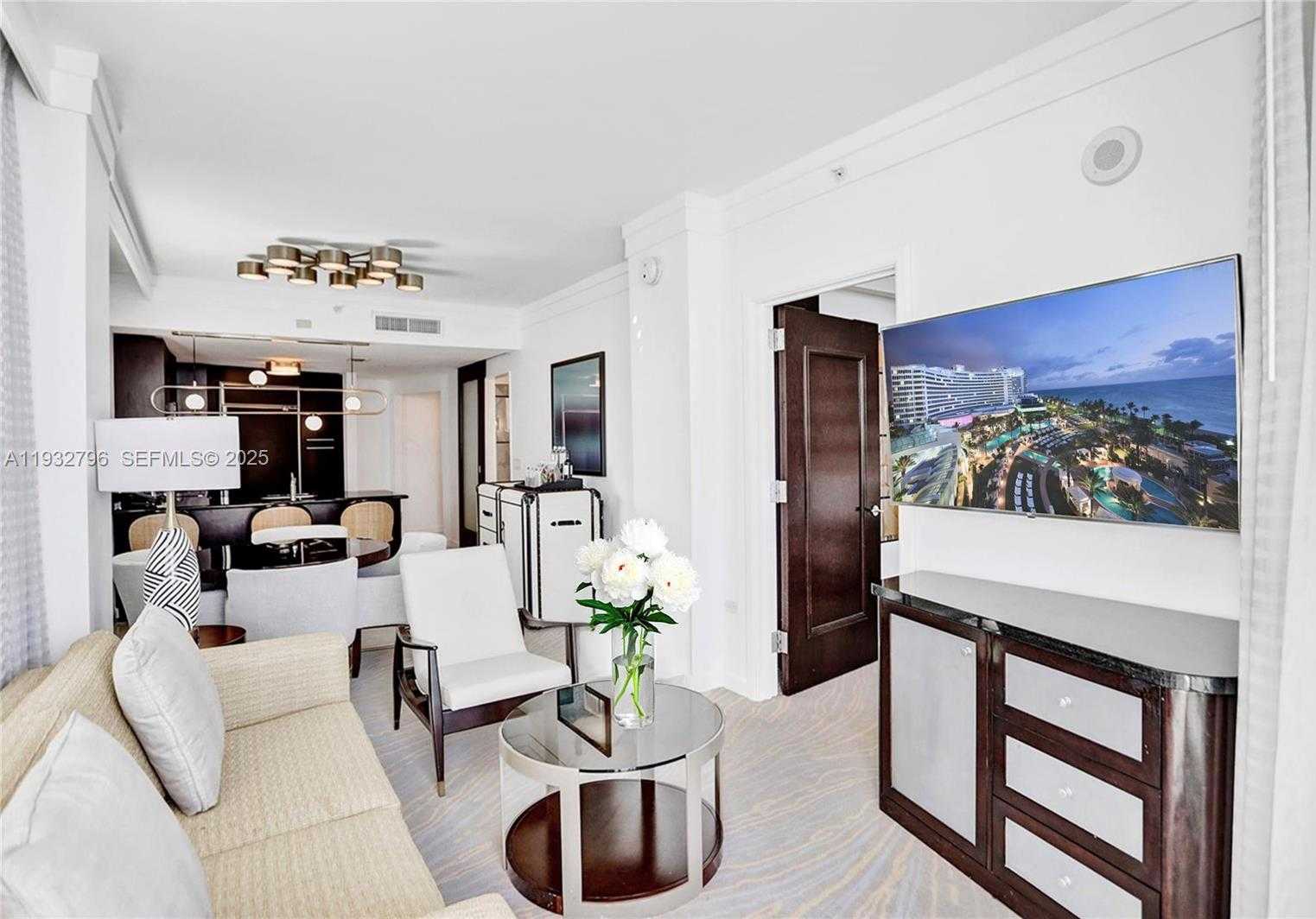 Small Image of 4391 COLLINS AVE #1514, Miami Beach Number 12