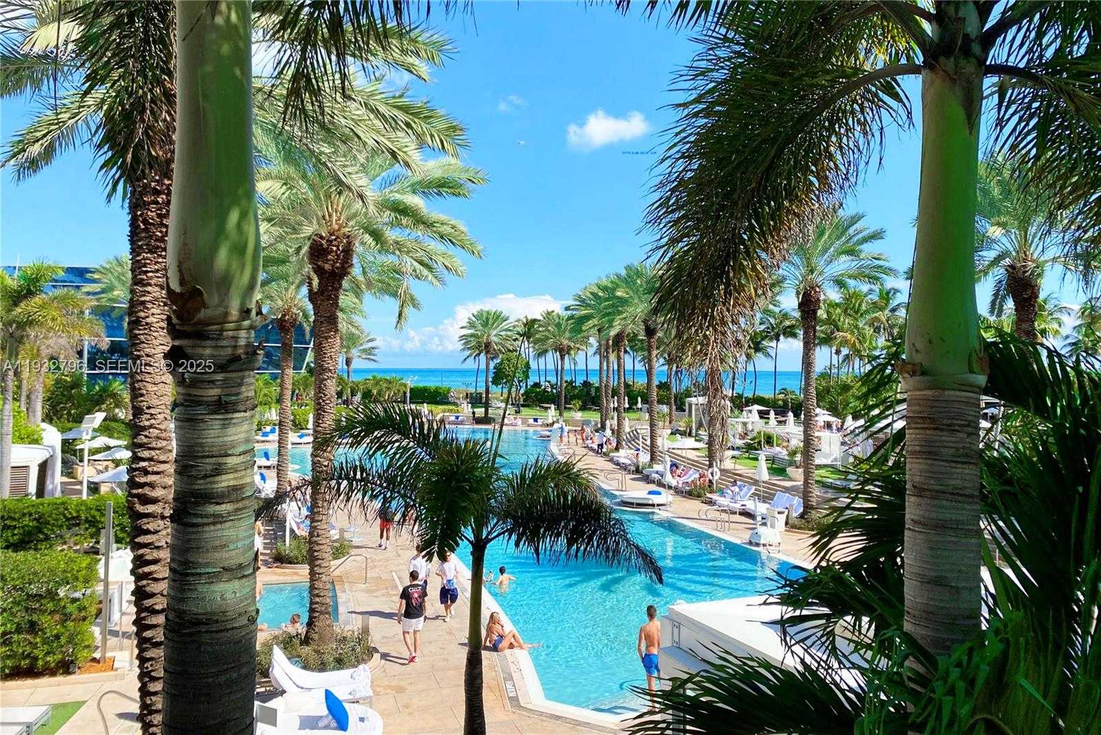 Small Image of 4391 COLLINS AVE #1514, Miami Beach Number 9