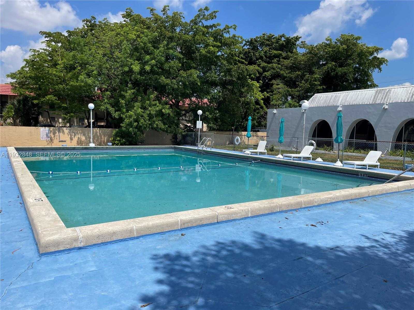 Small Image of 940 NORTH EAST 199TH ST #209, Miami Number 17