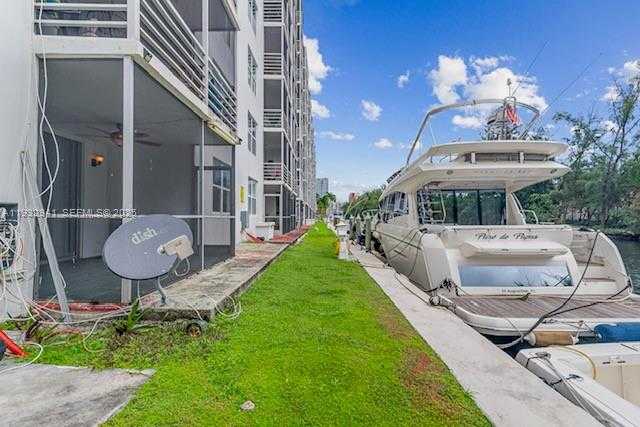 Small Image of 3660 NORTH EAST 166TH ST #114, North Miami Beach Number 14