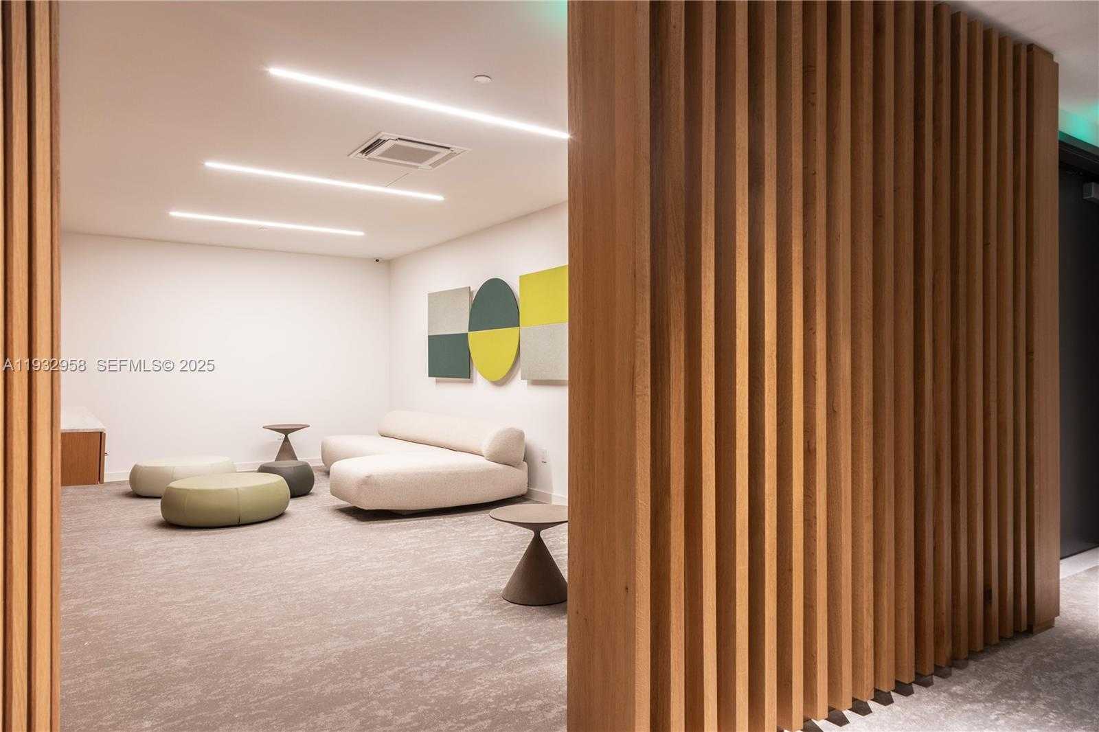 Small Image of 300 BISCAYNE BOULEVARD WAY #3304C, Miami Number 39