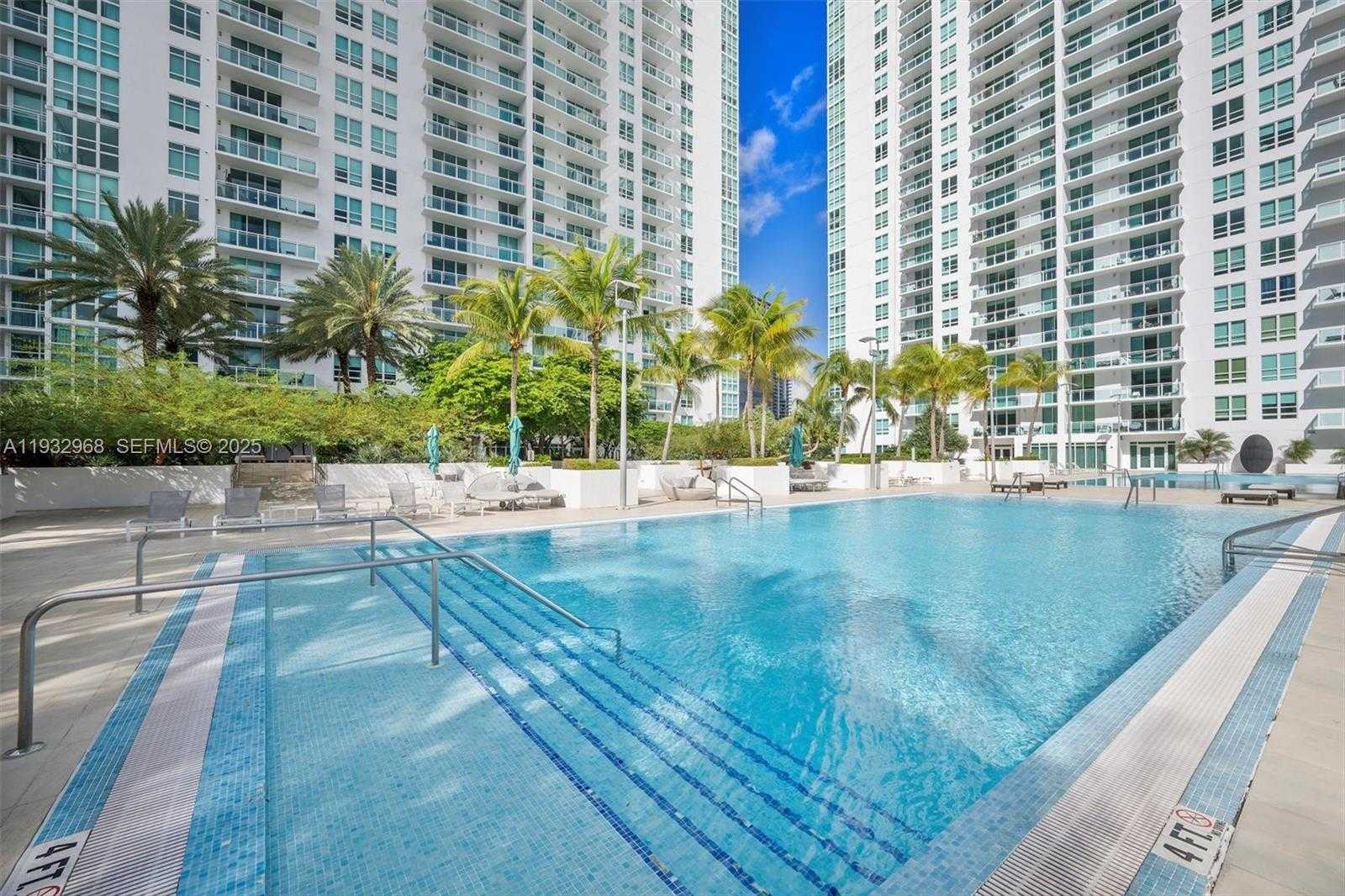 Small Image of 951 BRICKELL AVE #1806, Miami Number 30