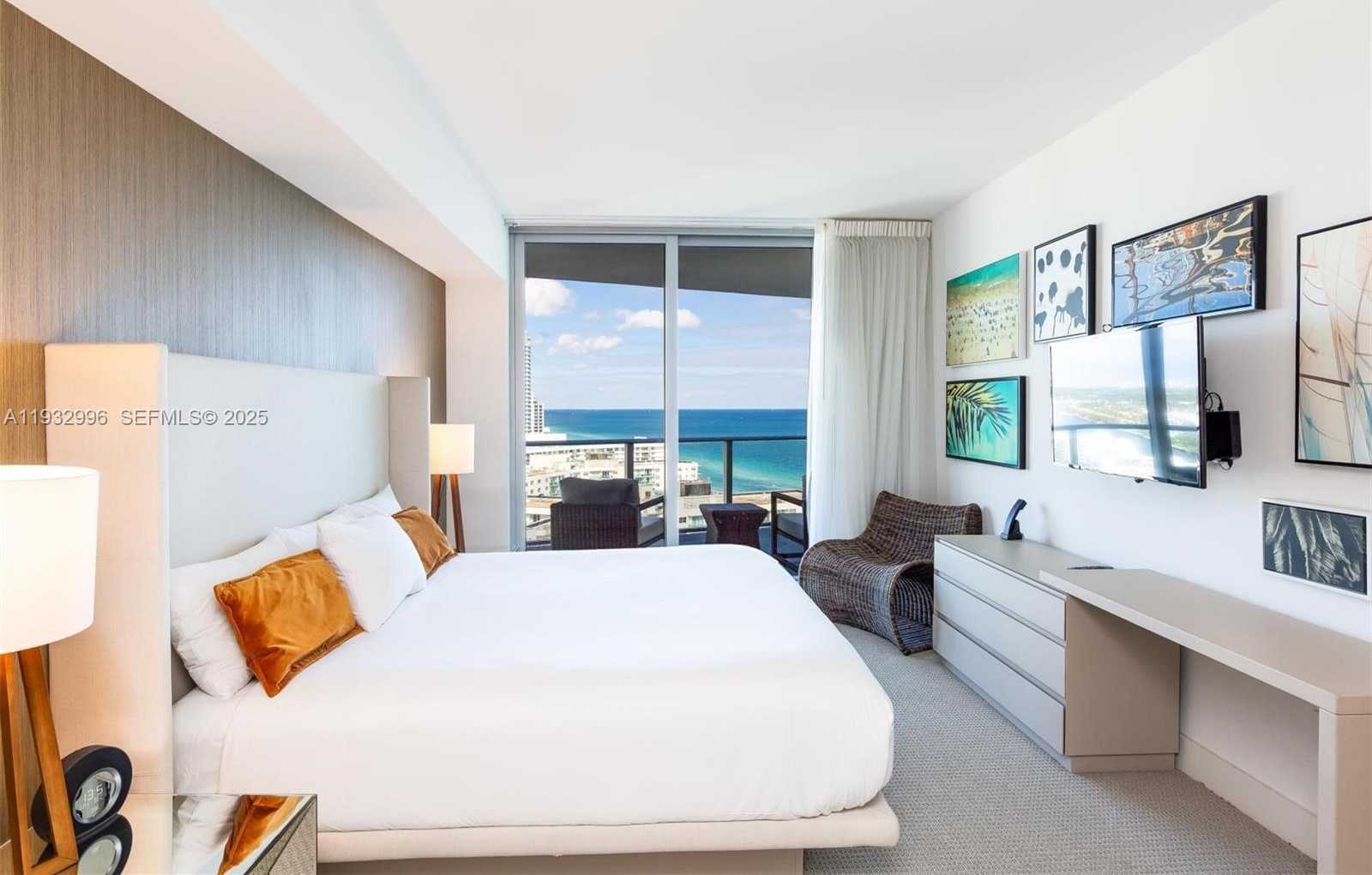 Small Image of 4111 SOUTH OCEAN DR #1910, Hollywood Number 17