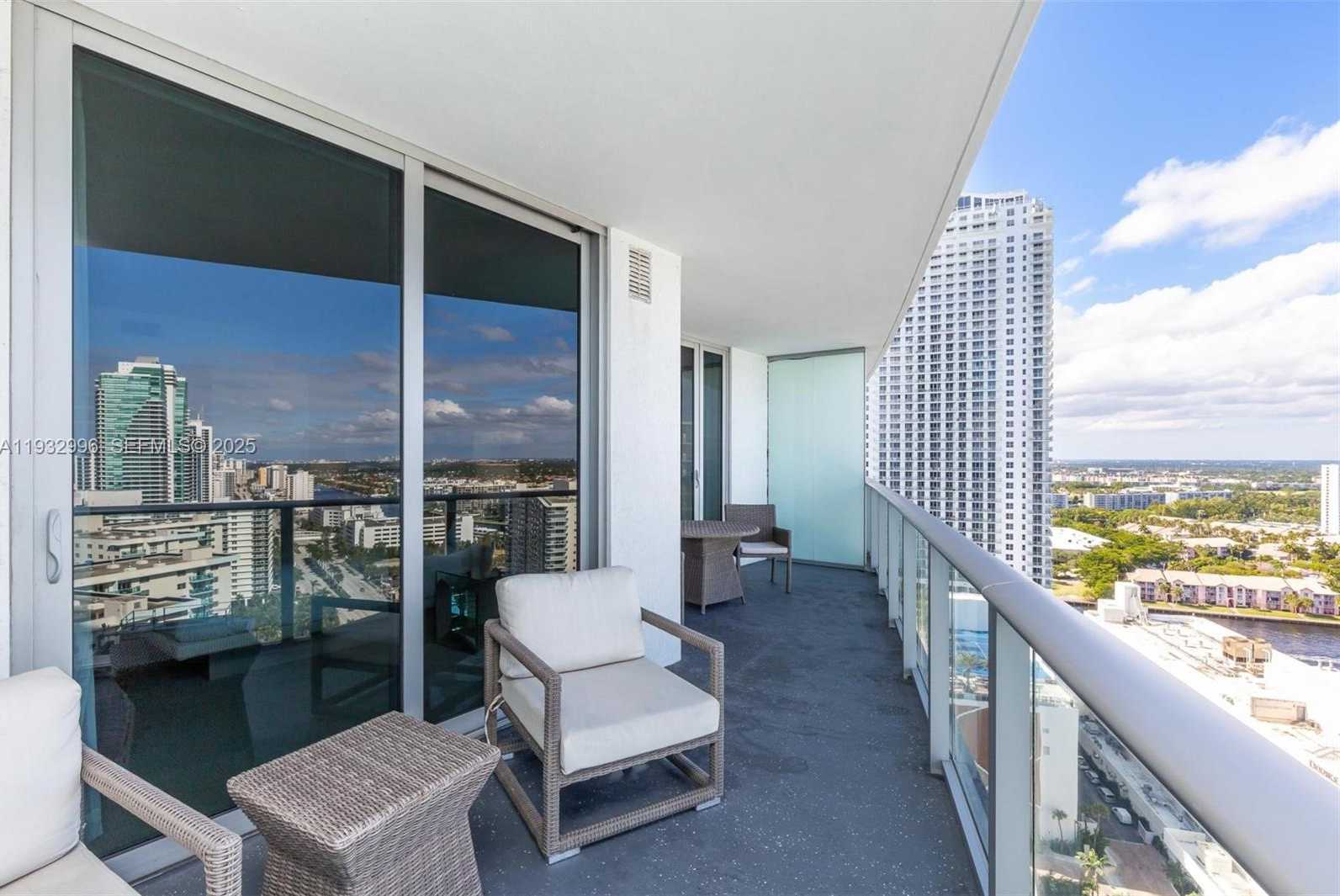 Small Image of 4111 SOUTH OCEAN DR #1910, Hollywood Number 24